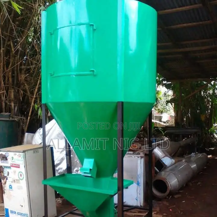 Feed Mixer