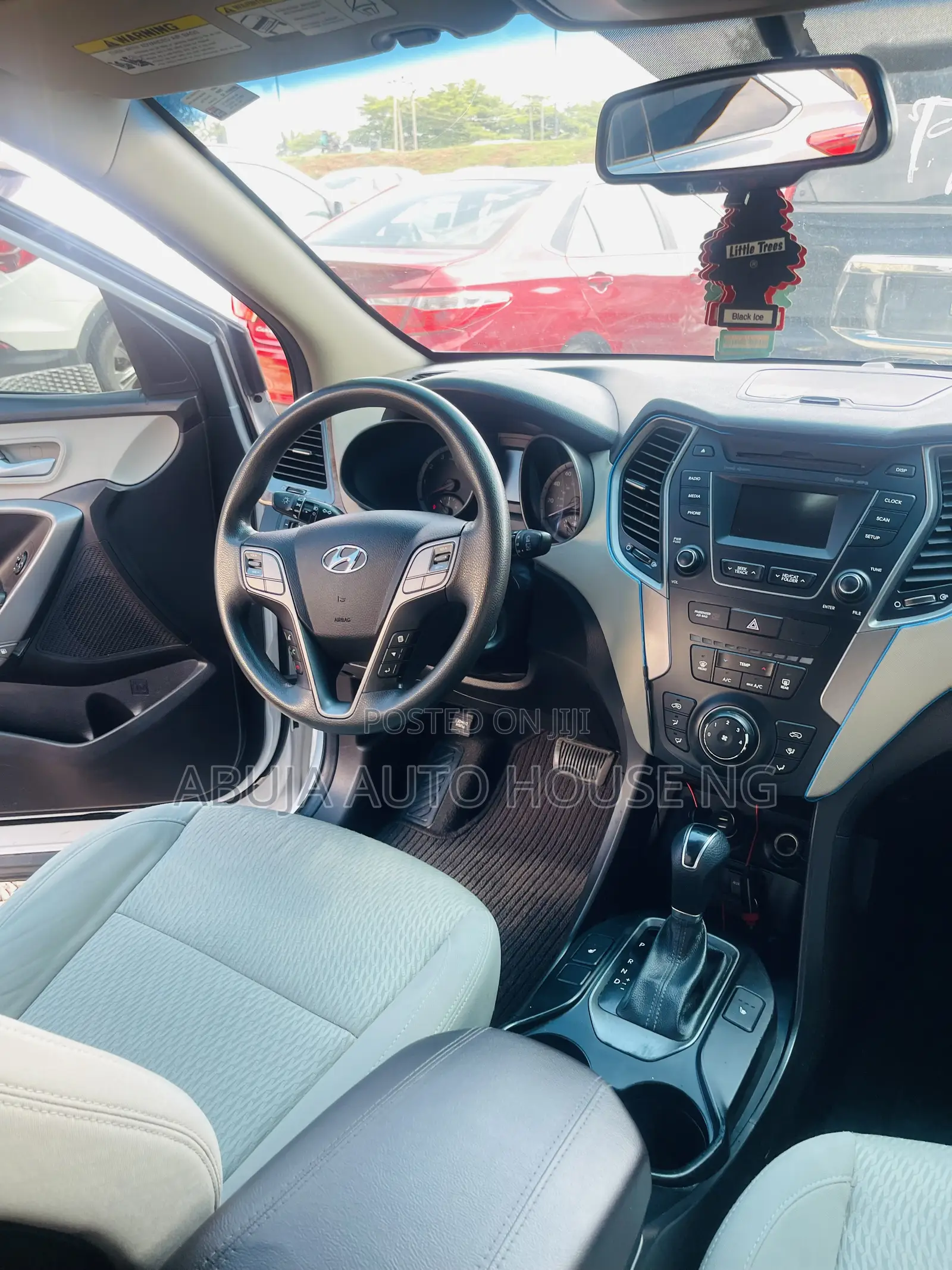 Hyundai Santa Fe 2016 White