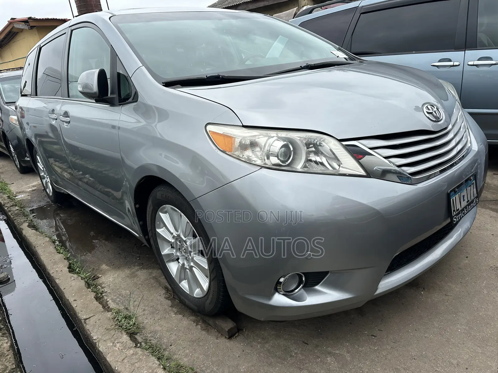 Toyota Sienna 2014 Silver