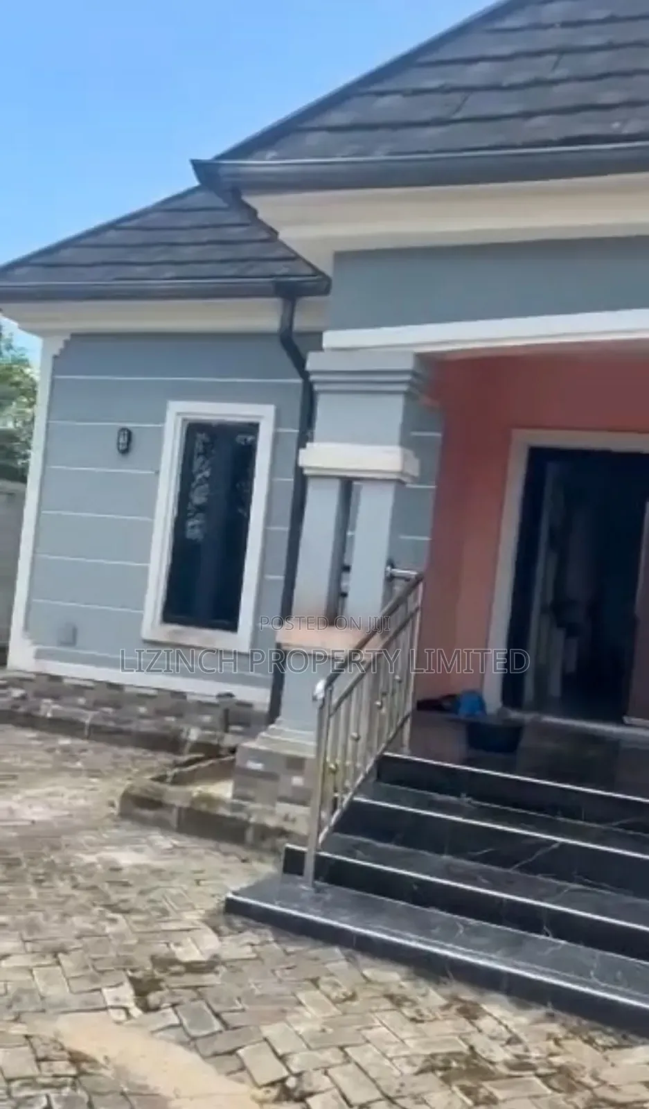4bdrm Bungalow in Benin City for sale