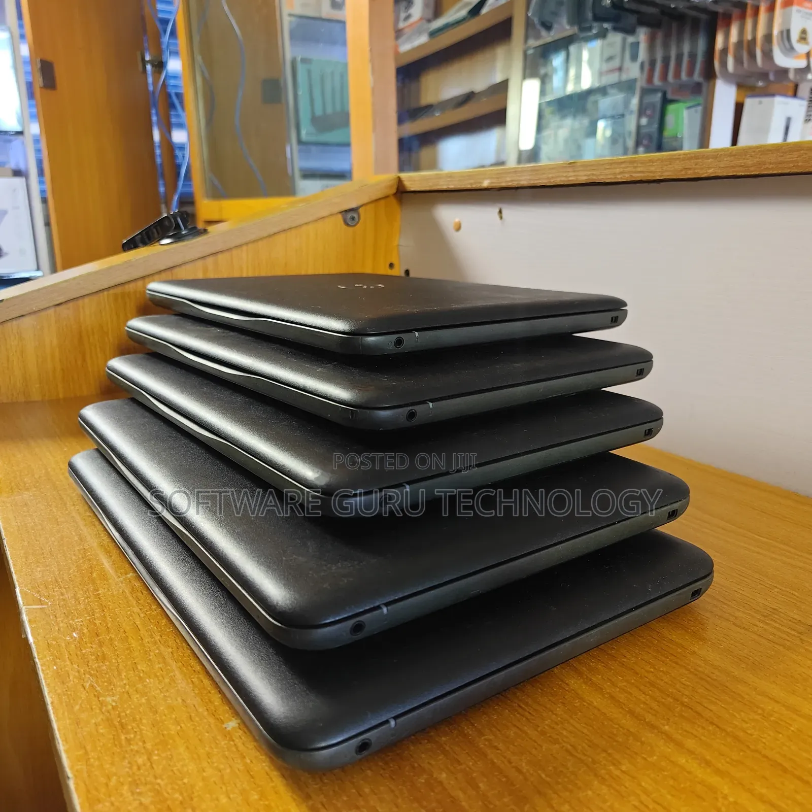 Laptop Dell Latitude 3190 4GB Intel Pentium SSD 128GB