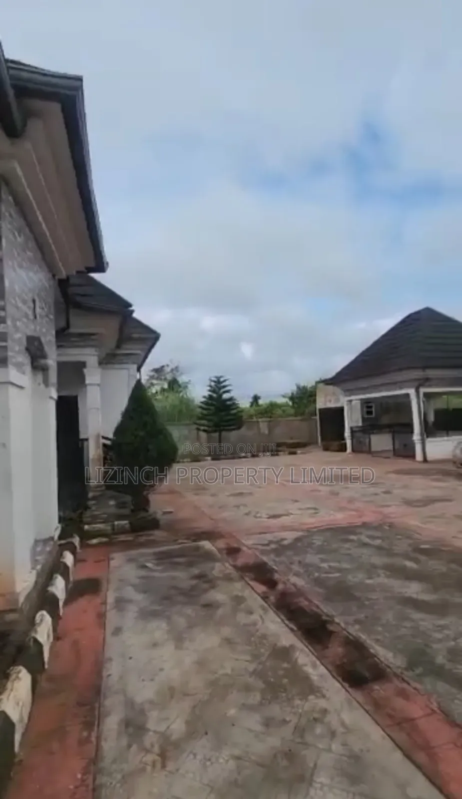 4bdrm Bungalow in Benin City for sale