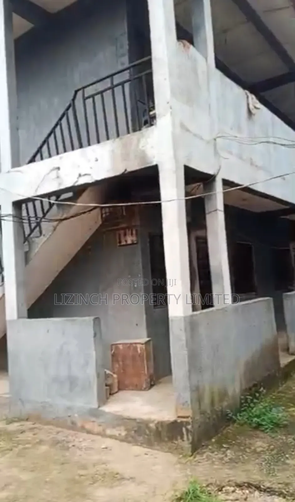 20bdrm Apartment in Benin City for sale