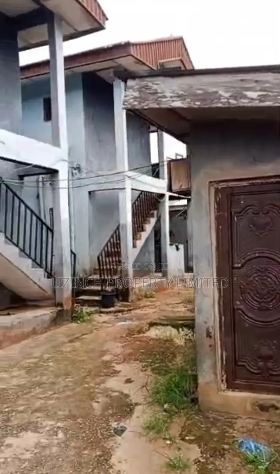 20bdrm Apartment in Benin City for sale