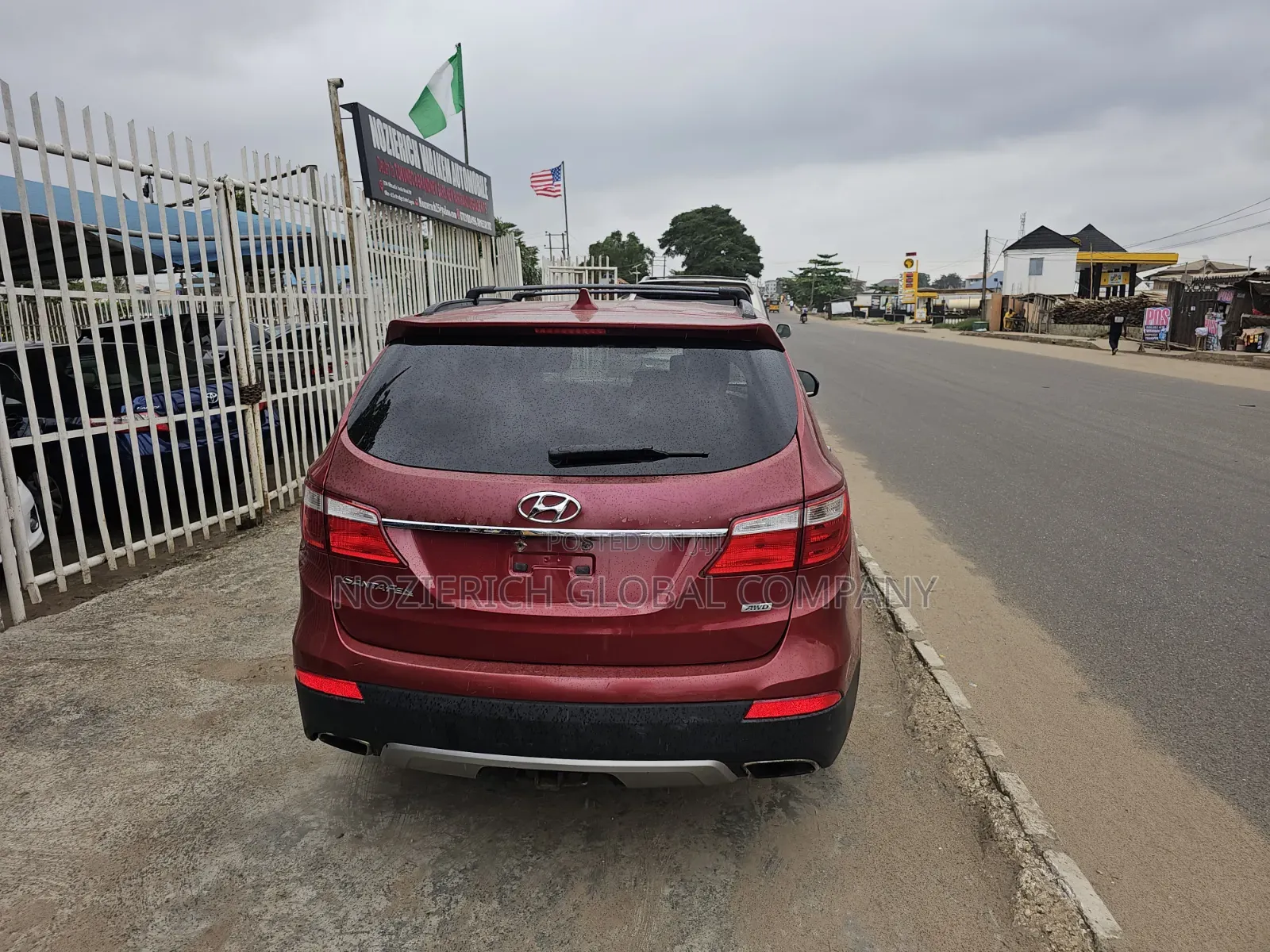 Hyundai Santa Fe 2016 Red