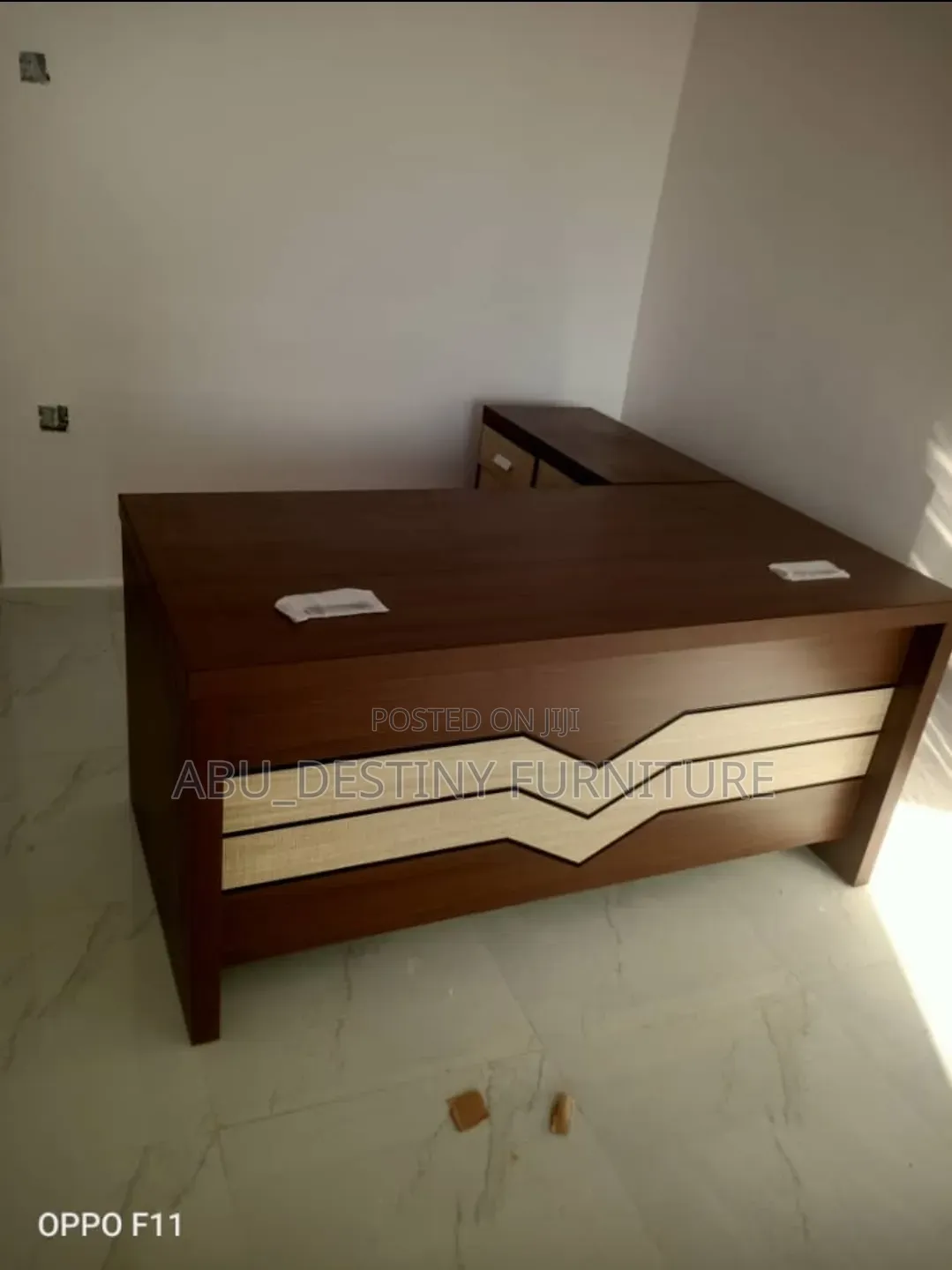 1.6 Meter L Shaped Office Desk With Drawer and Extension