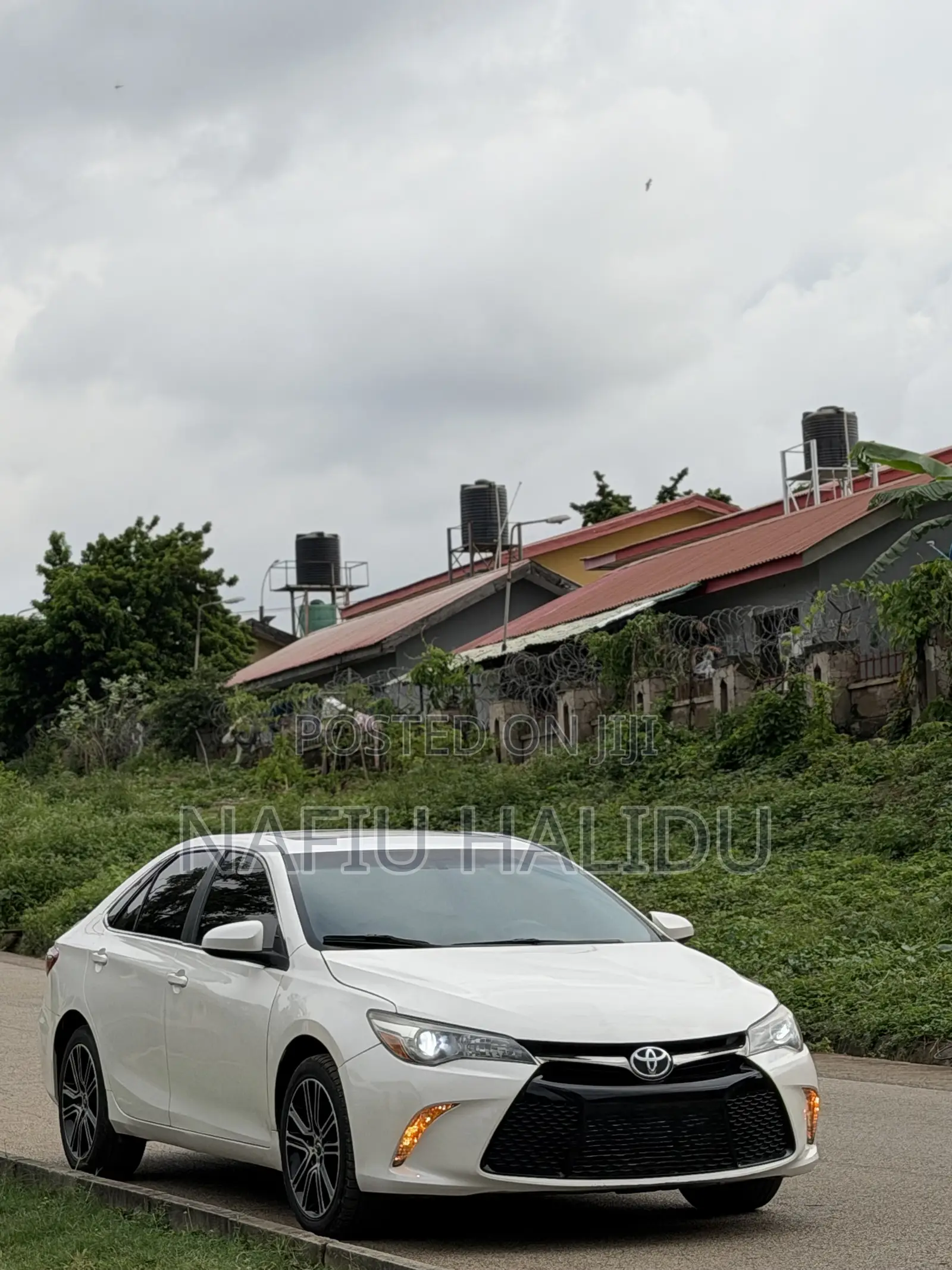 Toyota Camry 2016 White