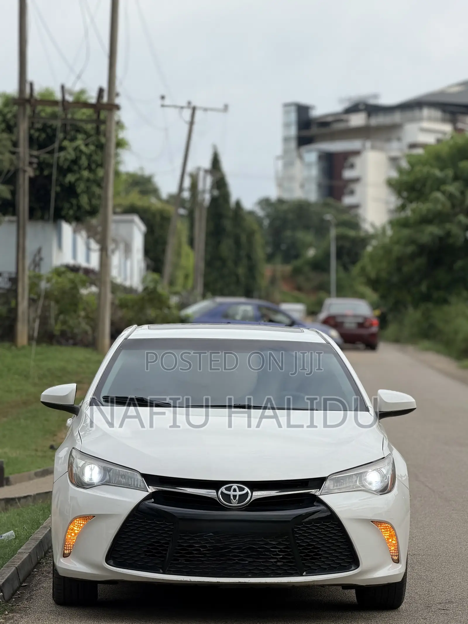 Toyota Camry 2016 White