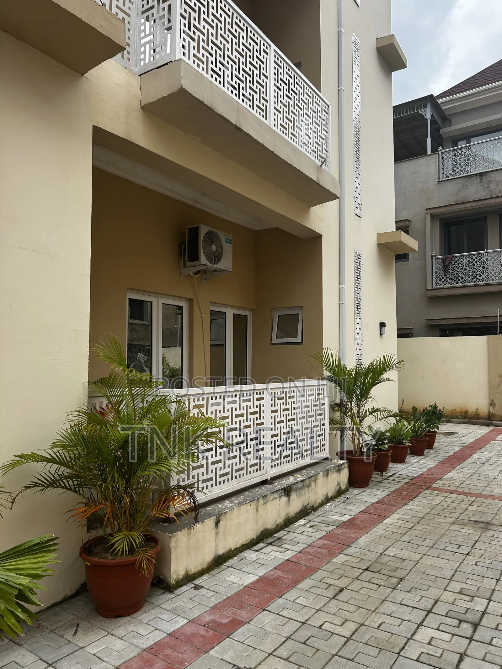 3bdrm Apartment in Jahi for rent