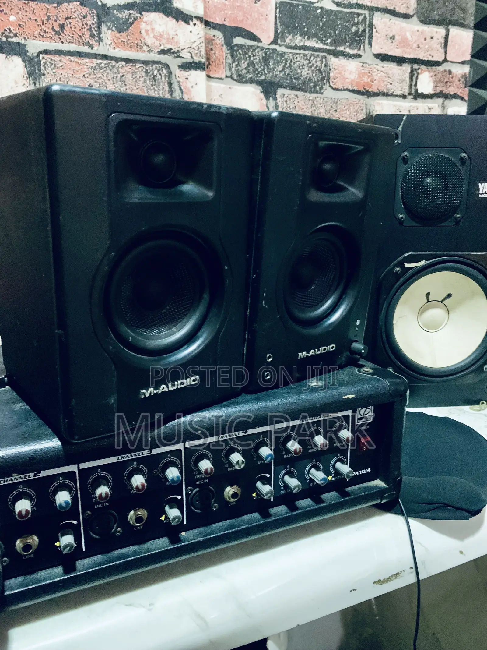 UK Used M-Audio BX3BT Bluetooth Studio Monitors - Pair!