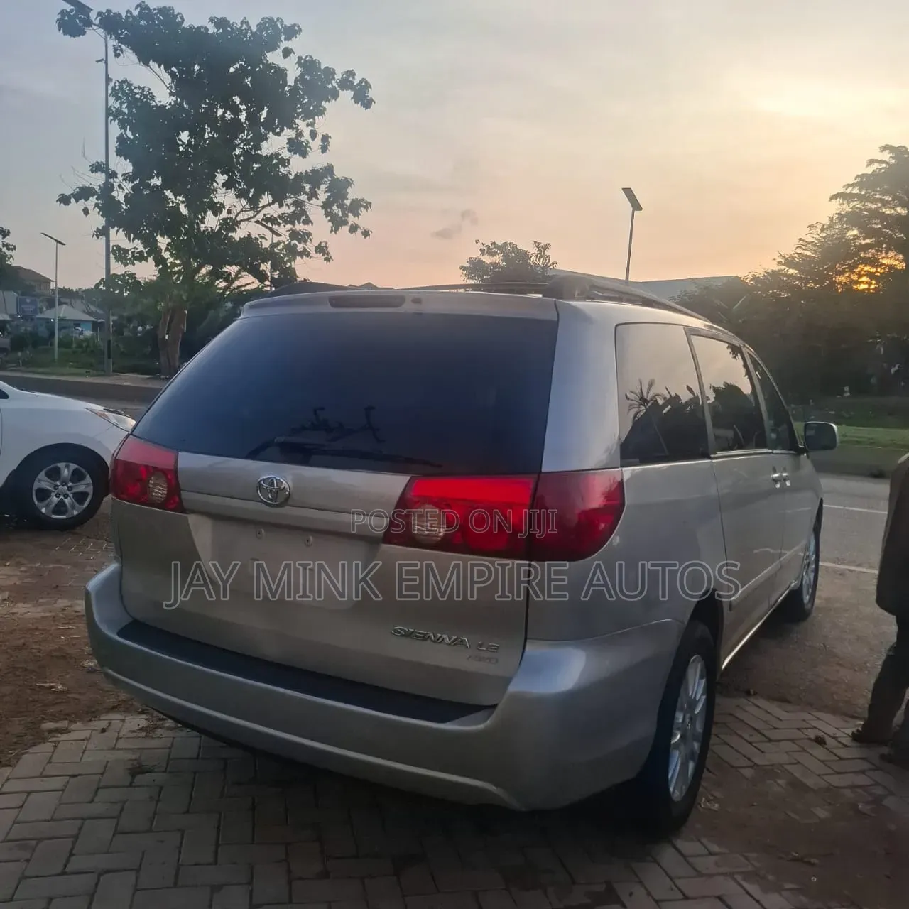 Toyota Sienna 2008 Silver