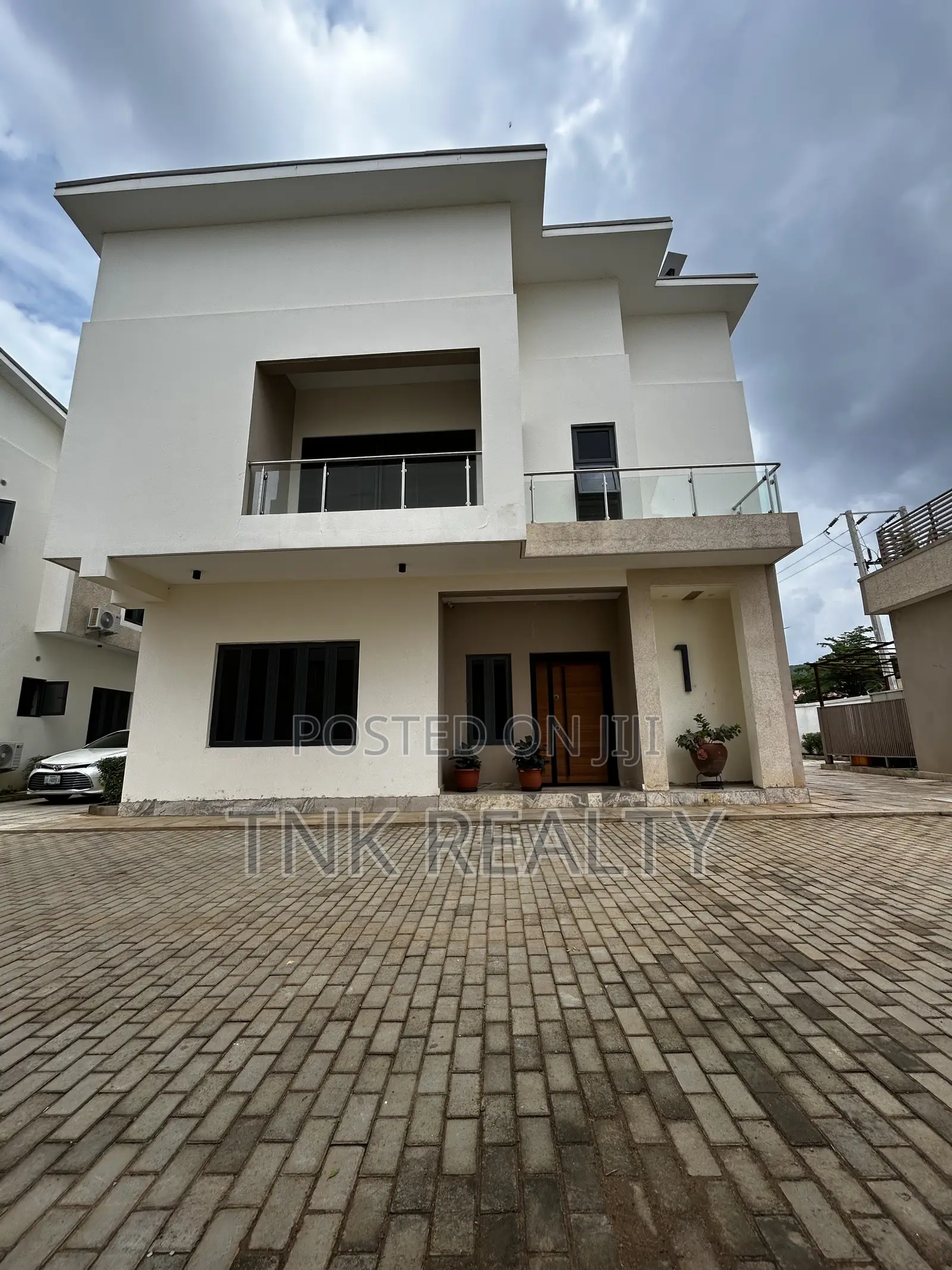 Newly Built 5bedroom Duplex for Sale