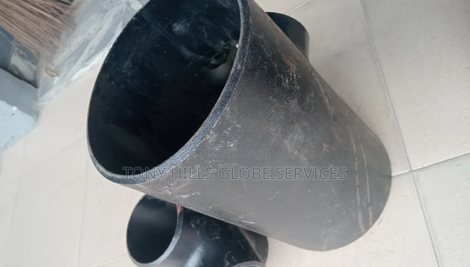 8x4 Reduce Tee Sh40