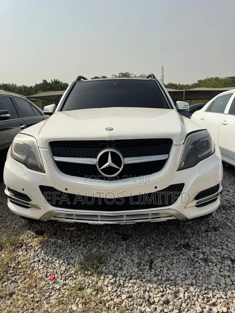Mercedes-Benz GLK-Class 350 4MATIC 2012 White