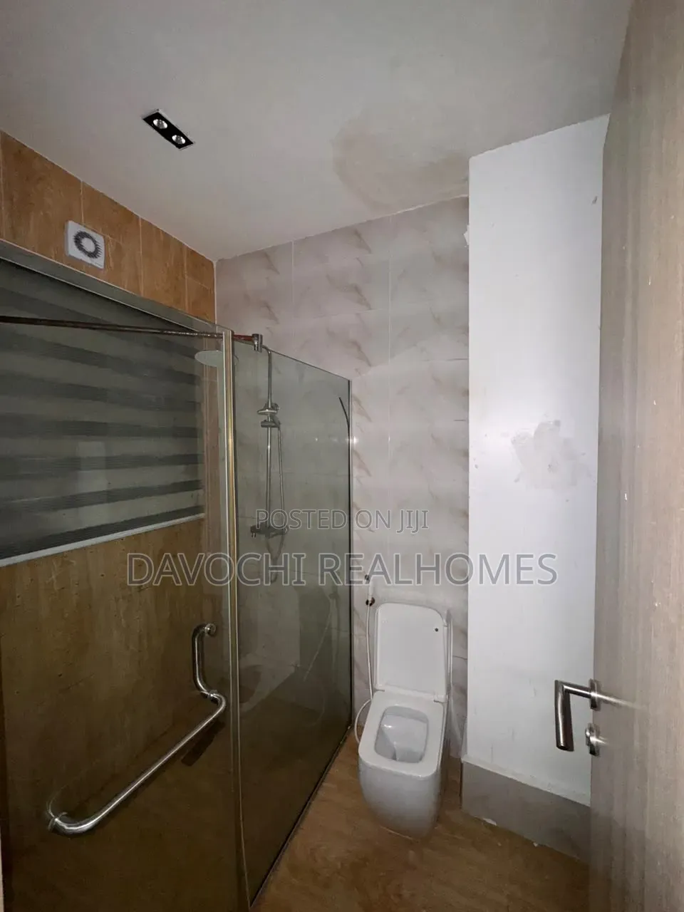 3bdrm Apartment in Victoria Island Extension for rent
