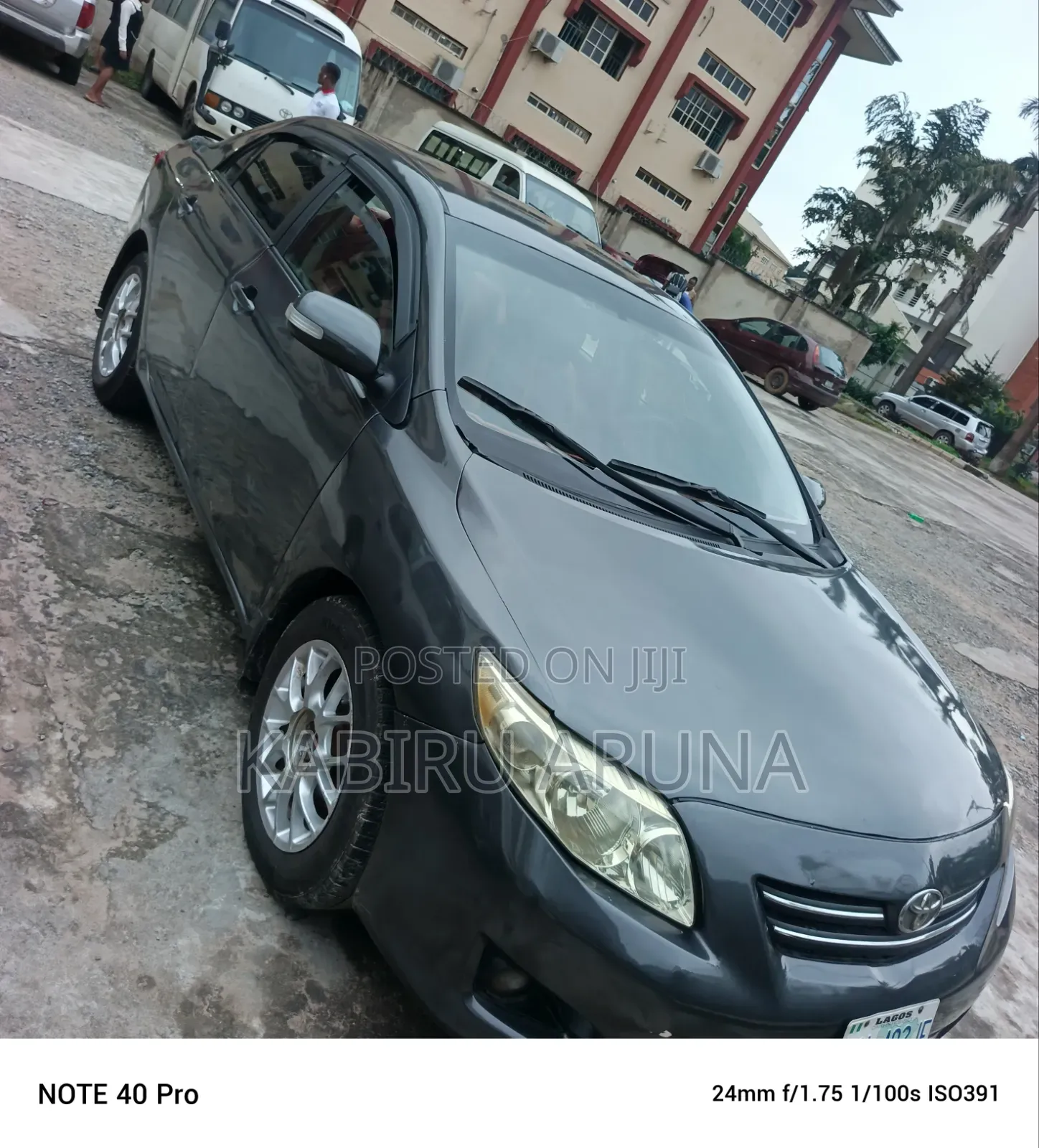 Toyota Corolla 2010 Gray