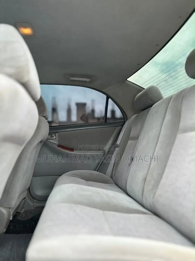 Toyota Corolla 2003 Gray