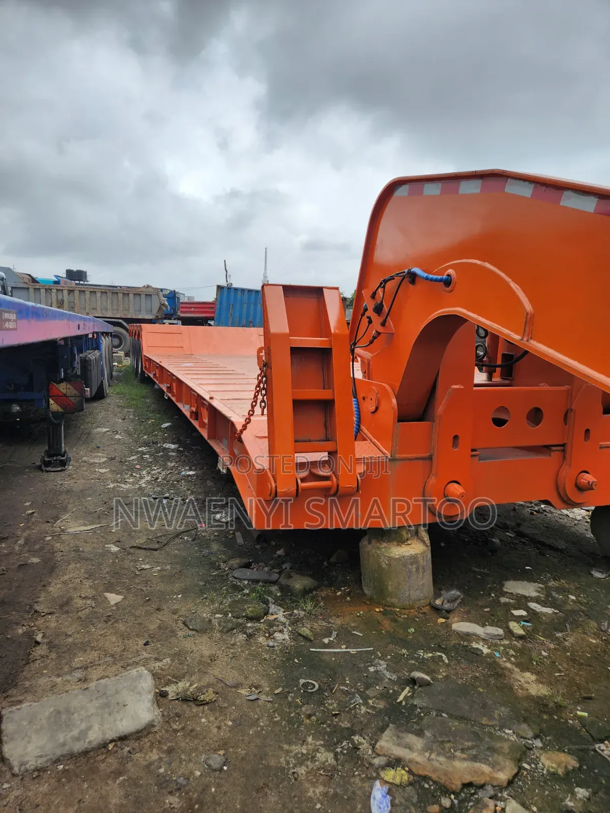 Low Bed Truck Front Loader 100ton