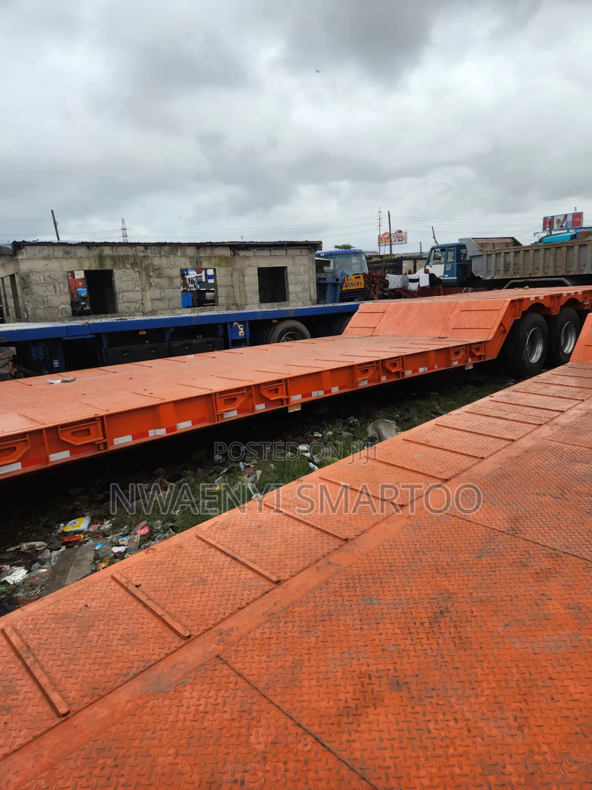 Heavy Duty Front Loader 100ton Low Bed Truck