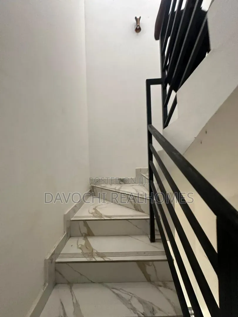 3bdrm Maisonette in Ikate for rent
