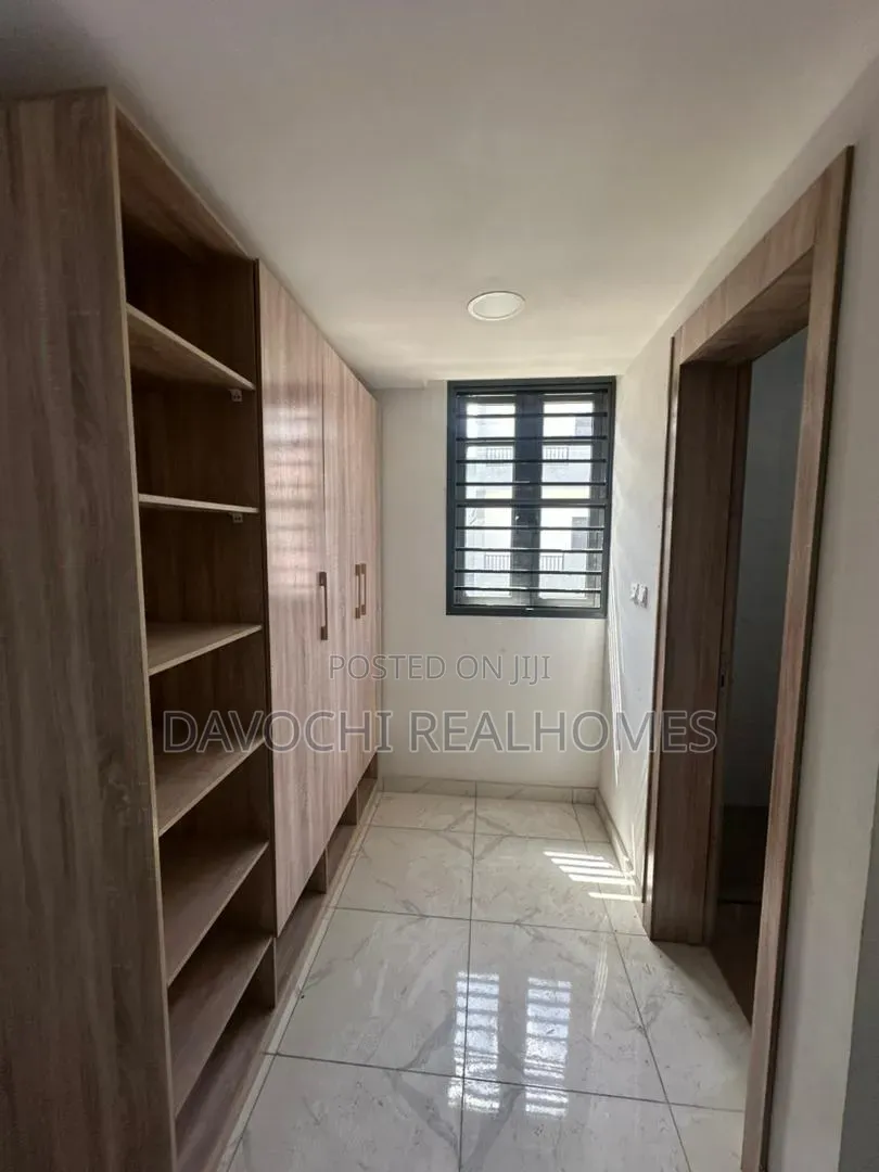 3bdrm Maisonette in Ikate for rent