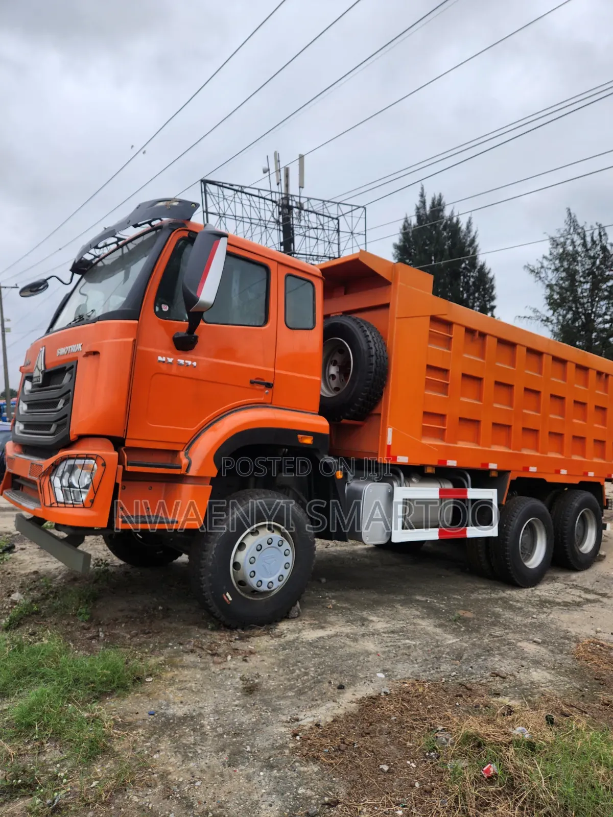 Tipper Dump Truck