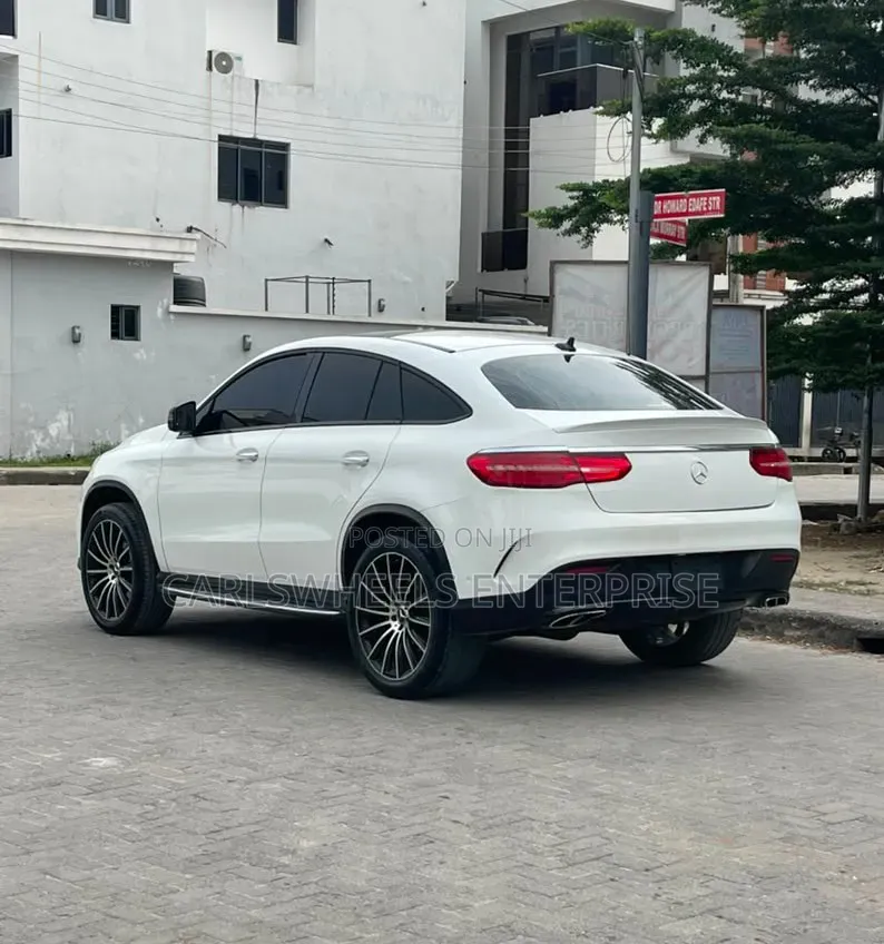 Mercedes-Benz GLE-Class AMG GLE 43 4MATIC 2018 White