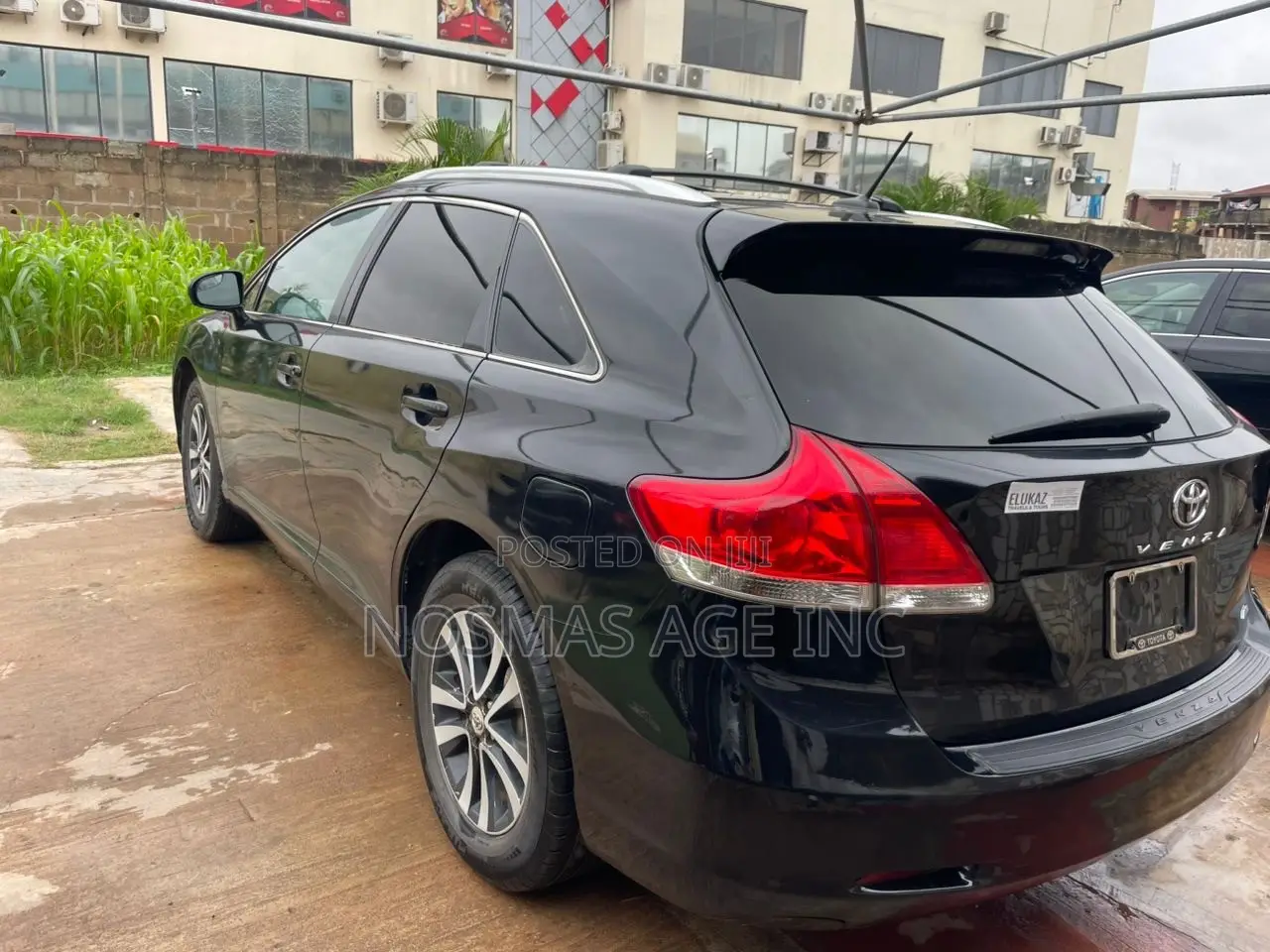 Toyota Venza XLE 2012 Black