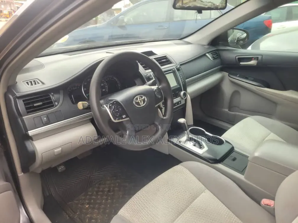 Toyota Camry 2013 Gray