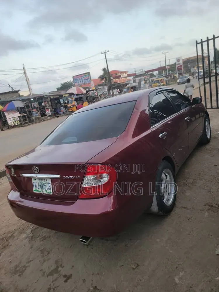 Toyota Camry 2004 Burgundy