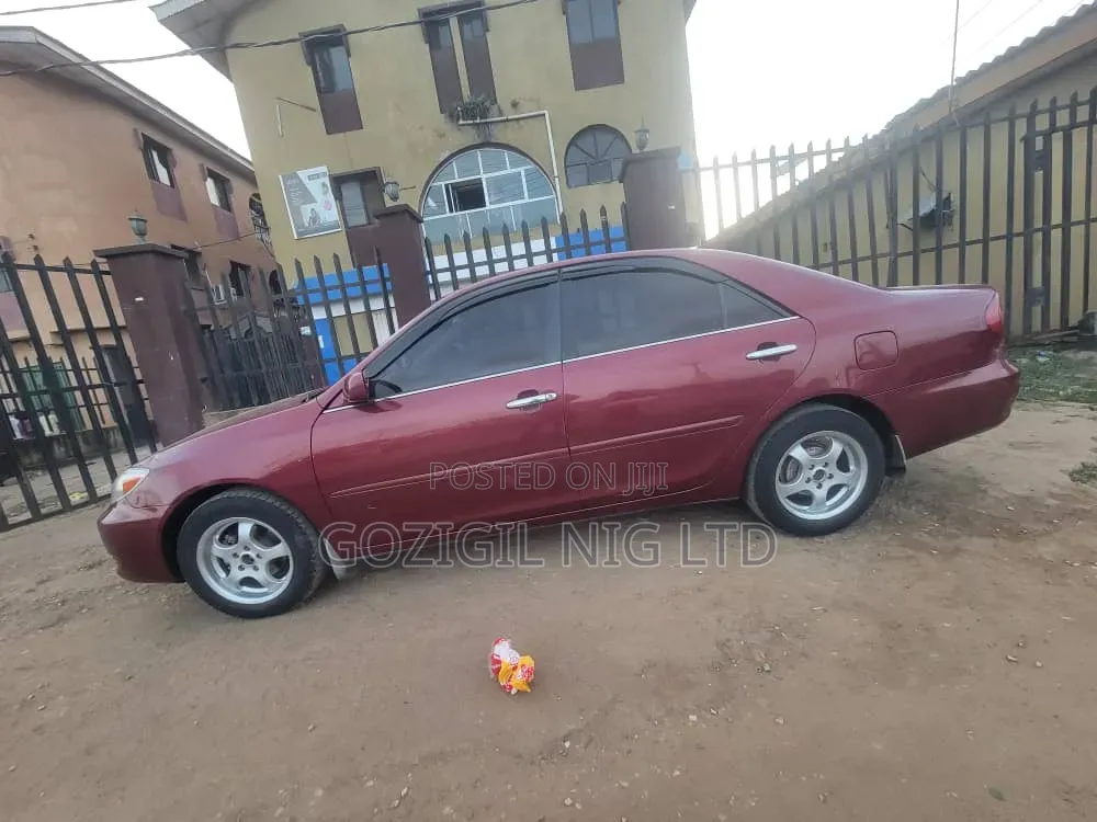 Toyota Camry 2004 Burgundy