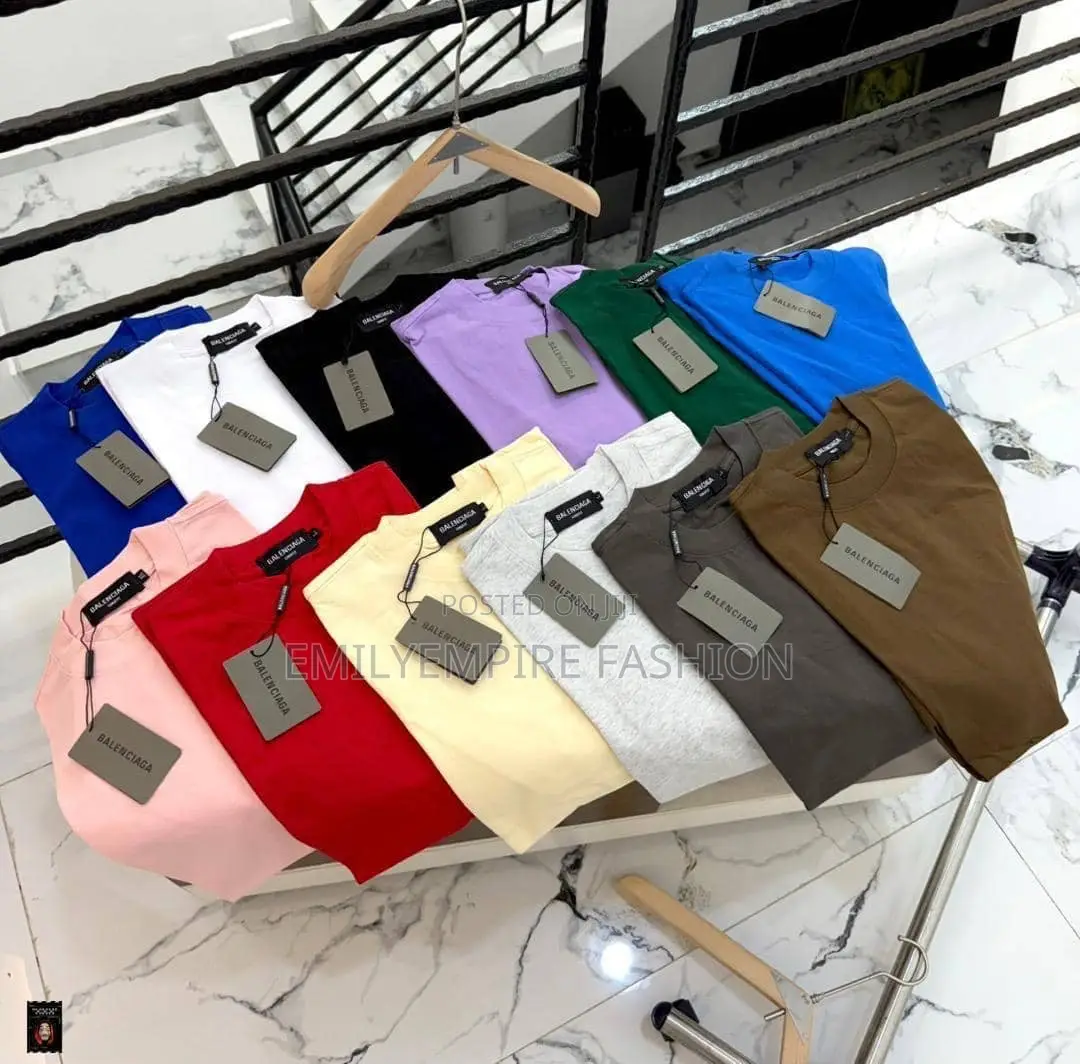 *Luxury Balanciaga Plain Polo