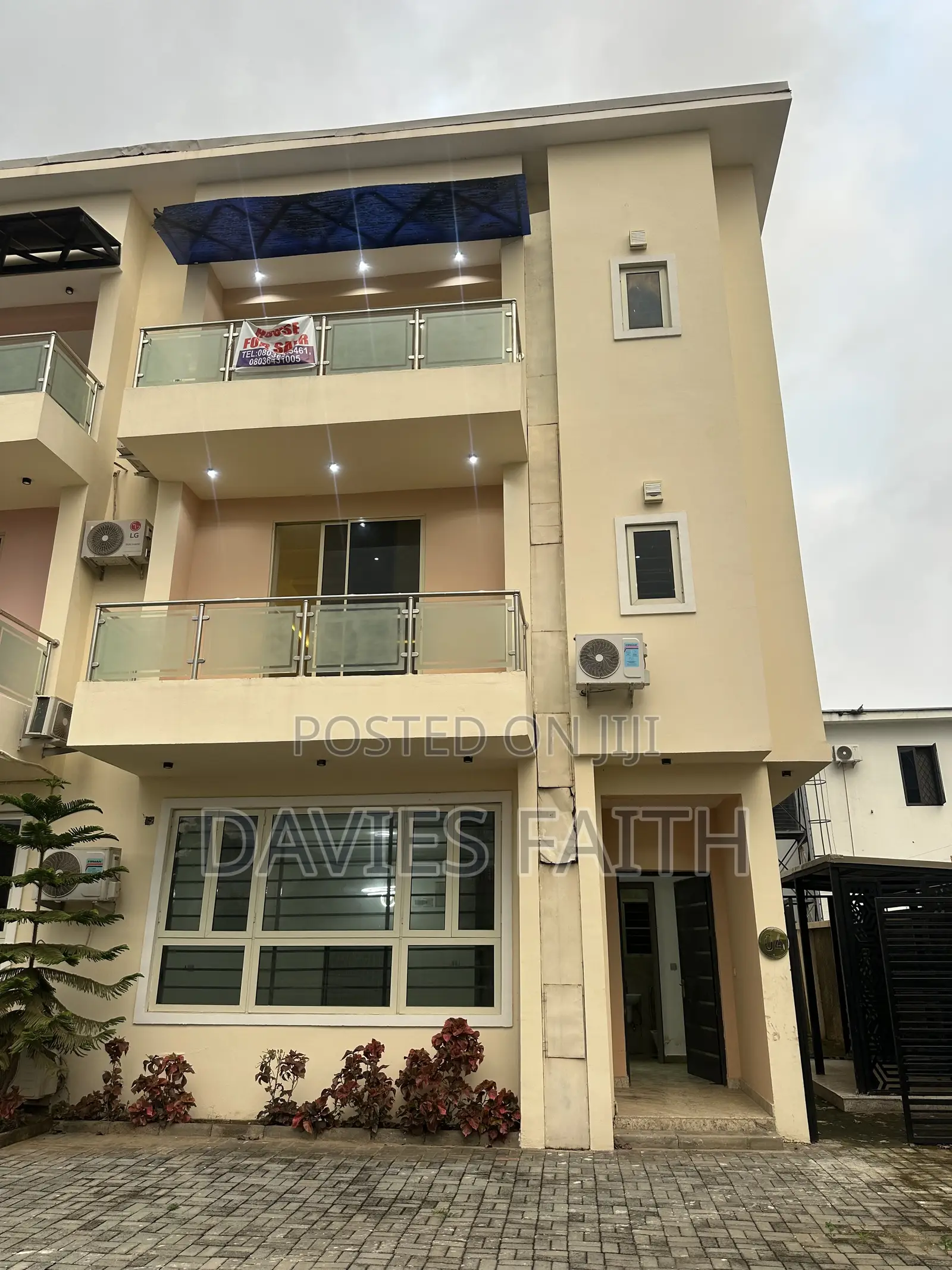 4bdrm Townhouse/Terrace in Jahi for sale