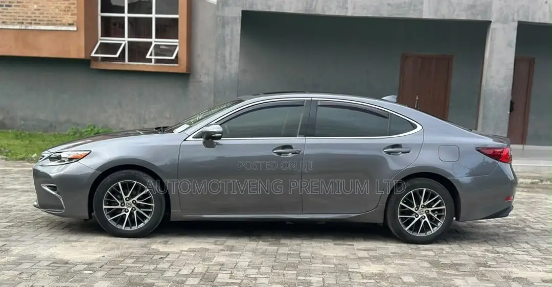 Lexus ES 350 FWD 2016 Gray