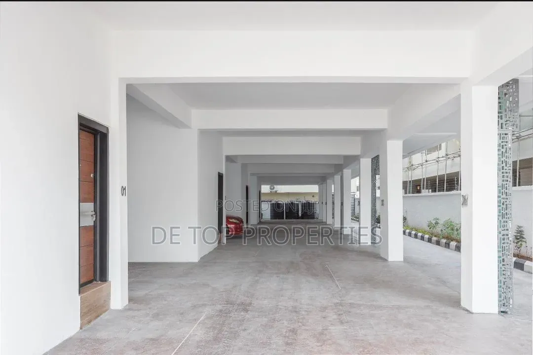 4bdrm Duplex in Chevron Lekki for sale