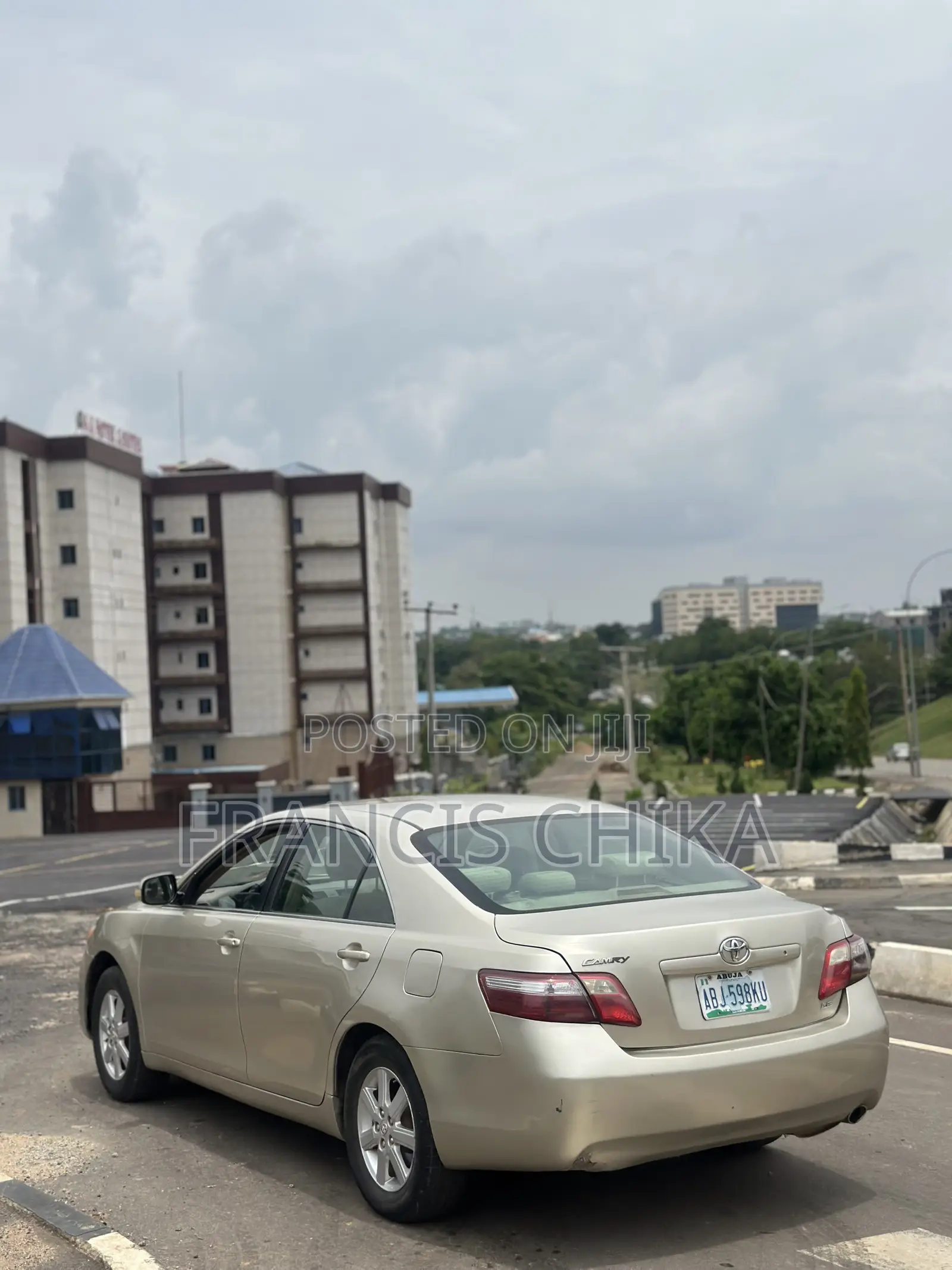 Toyota Camry 2008 Gold