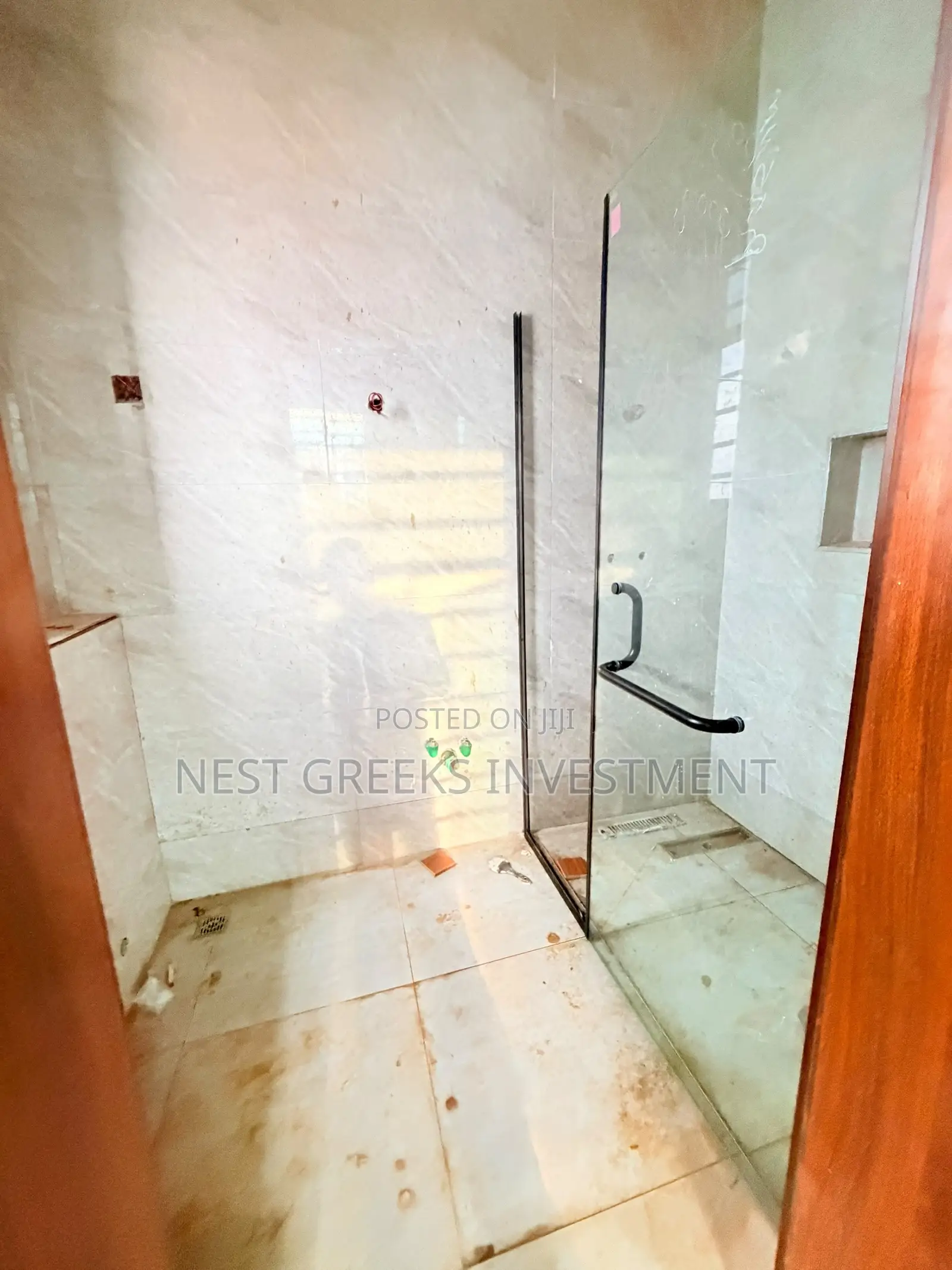 6bdrm Duplex in Magodo for sale