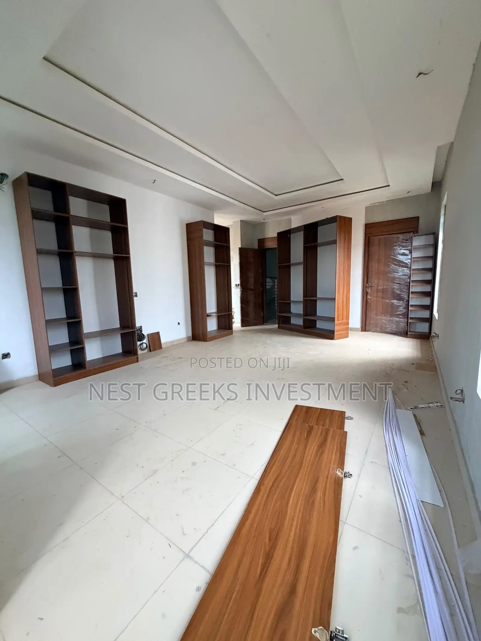 6bdrm Duplex in Magodo for sale