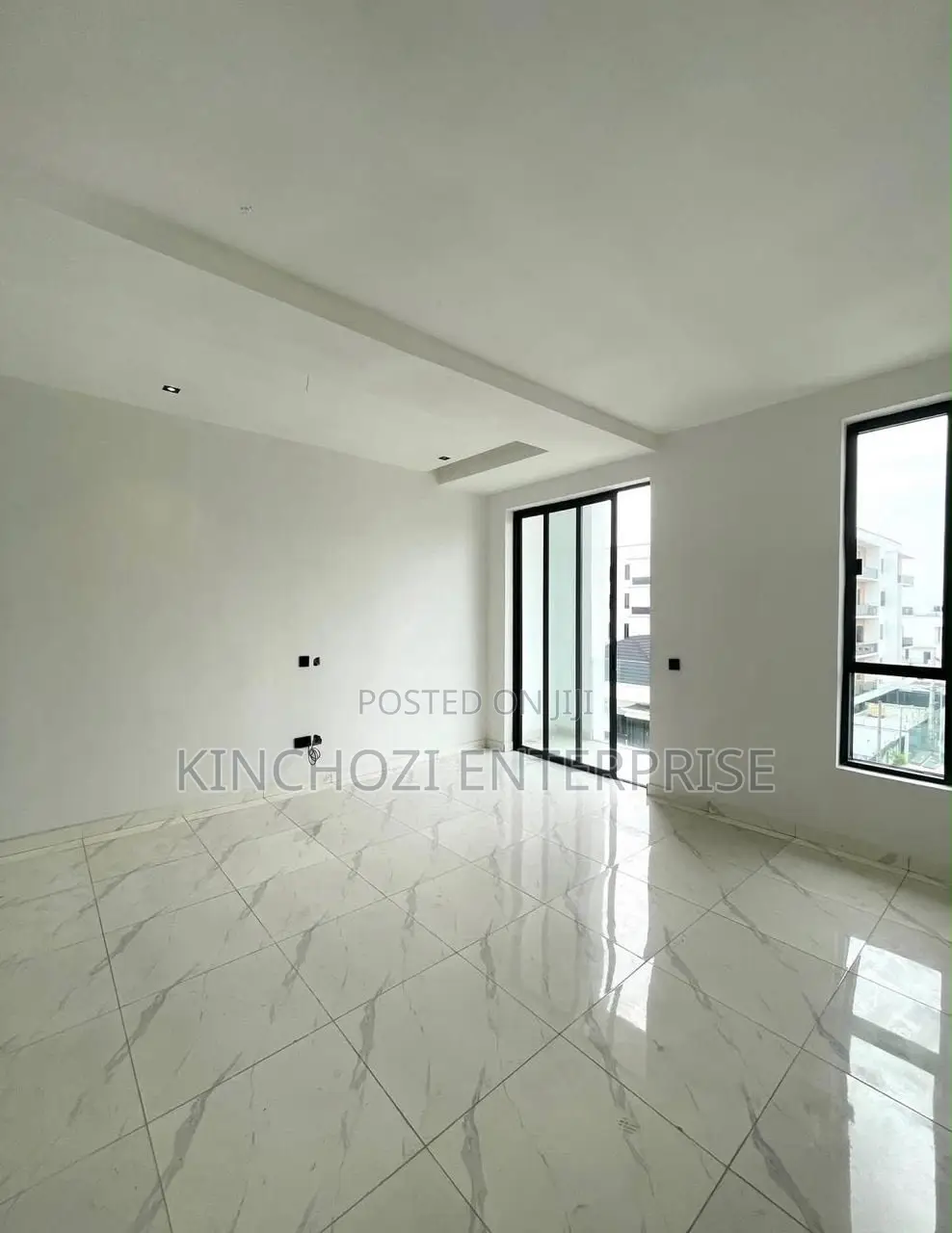 2bdrm Block of Flats in Ikate Lekki for rent