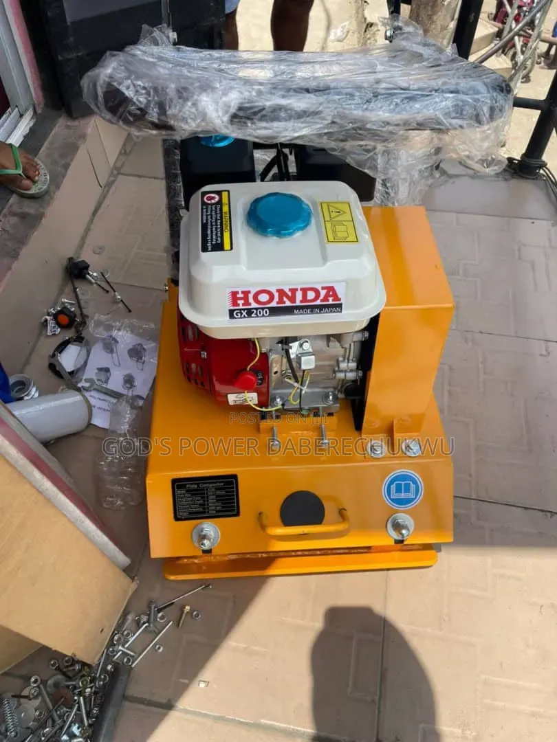Honda Engine C90 Plate Compactor Machine