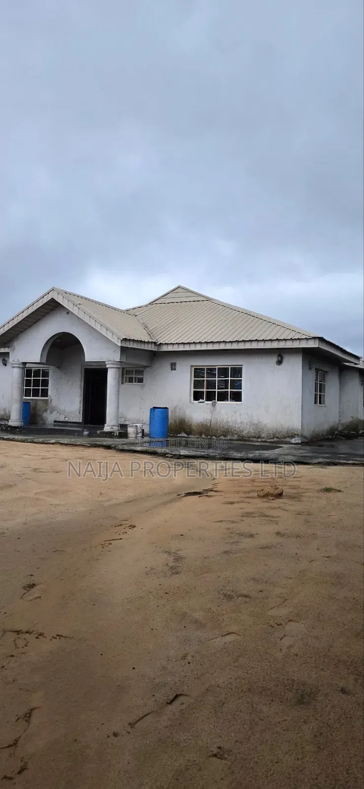 4bdrm Bungalow in Molete, Bogije for sale