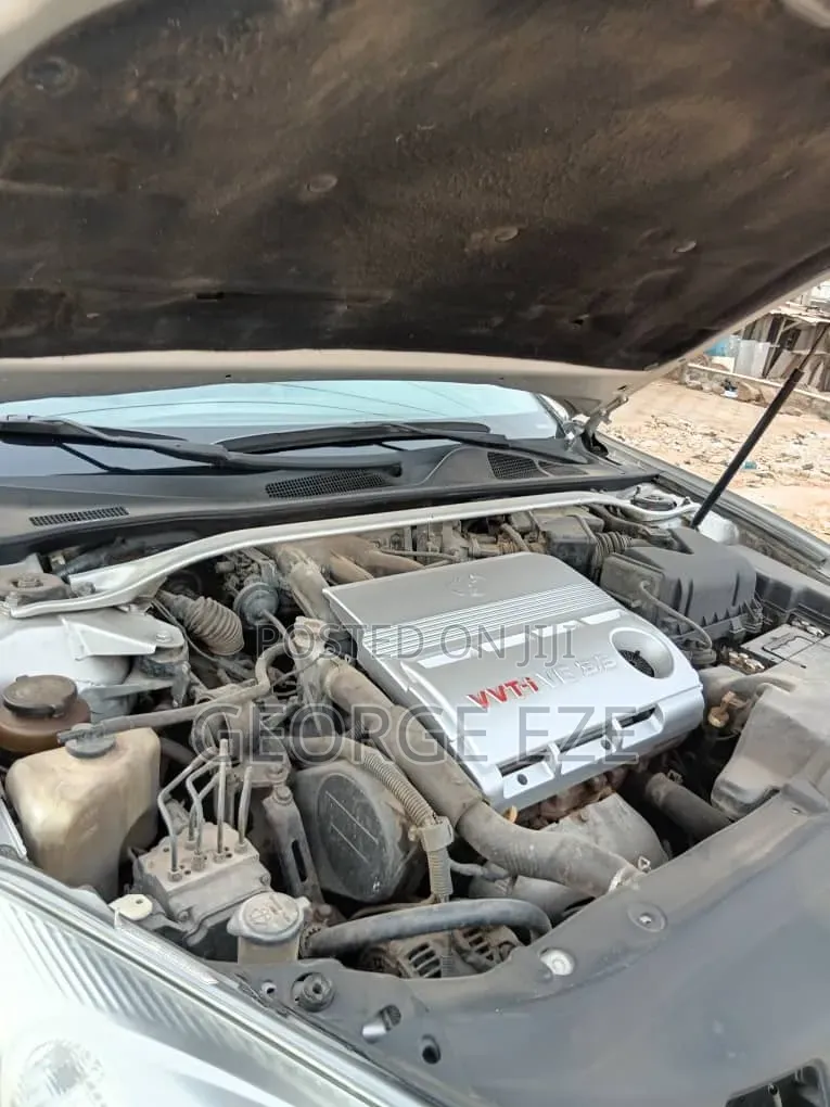 Lexus ES 330 2005 Gold
