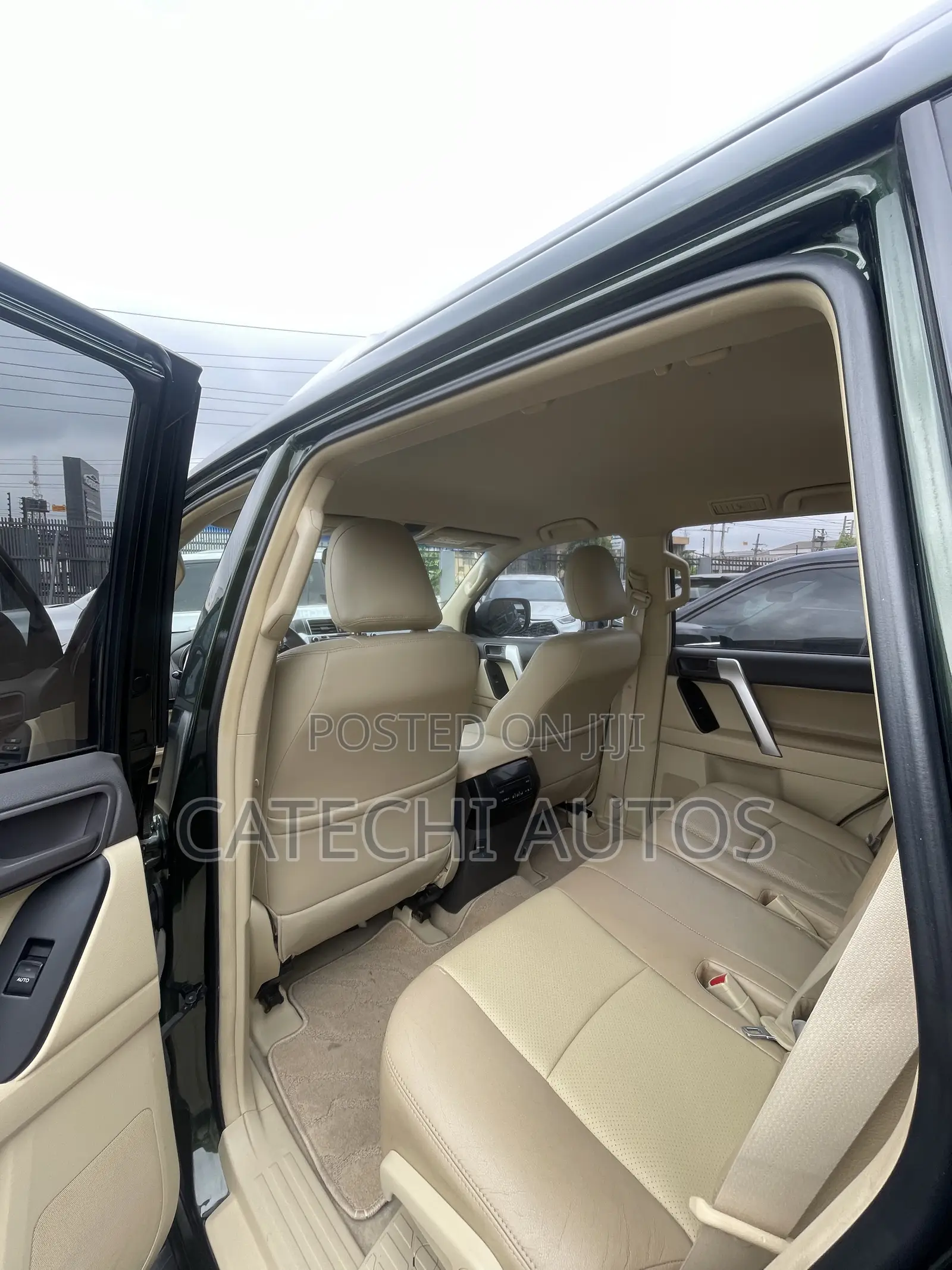 Toyota Land Cruiser Prado 2017 Green