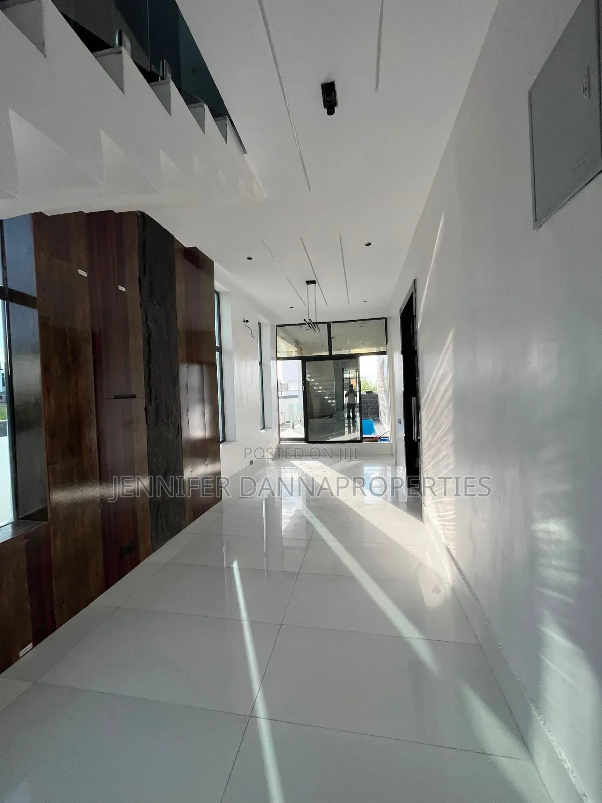 5bdrm Duplex in Ado / Ajah for sale