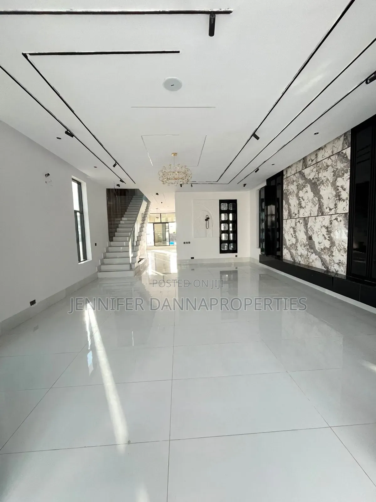 5bdrm Duplex in Ado / Ajah for sale