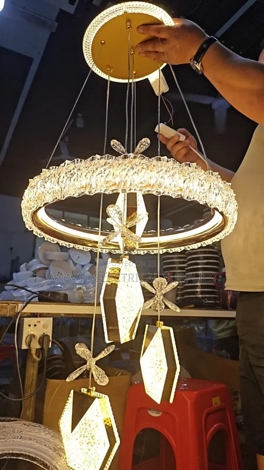Modern Luxury Crystal Chandelier