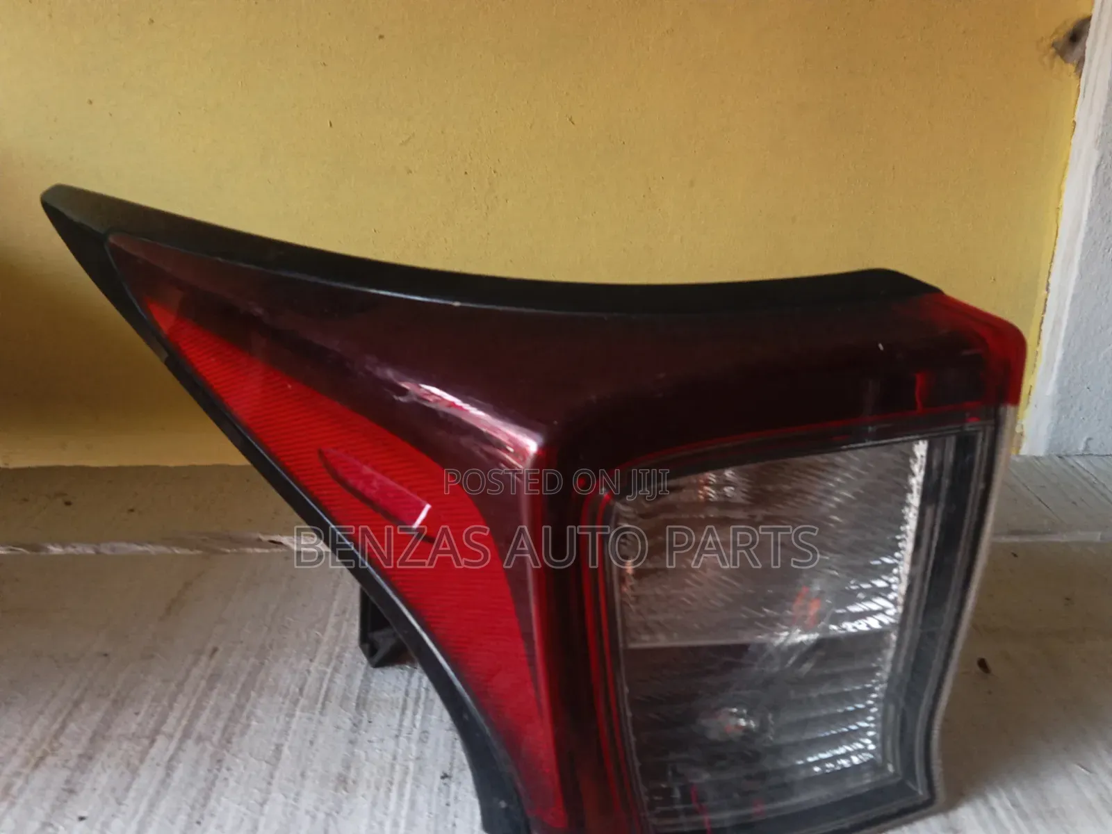 Honda CRZ Headlight Replacement