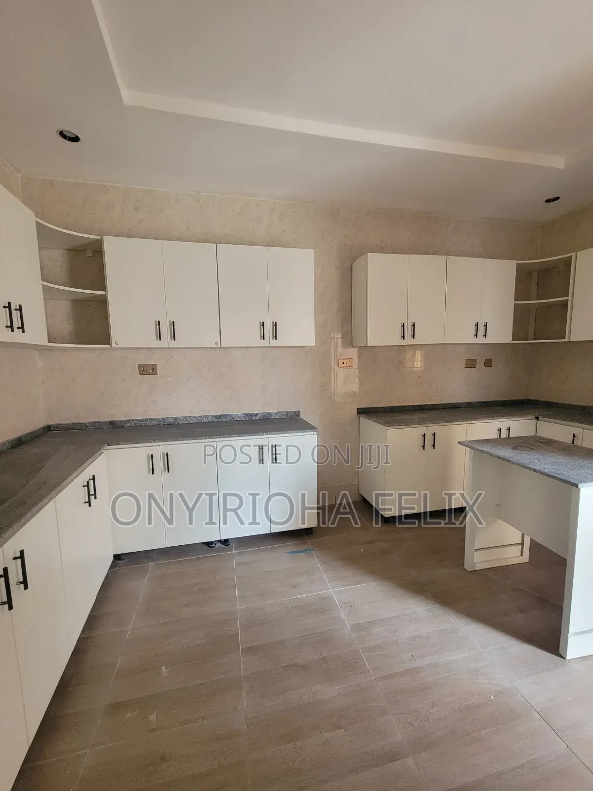2bdrm Block of Flats in Life Camp for rent