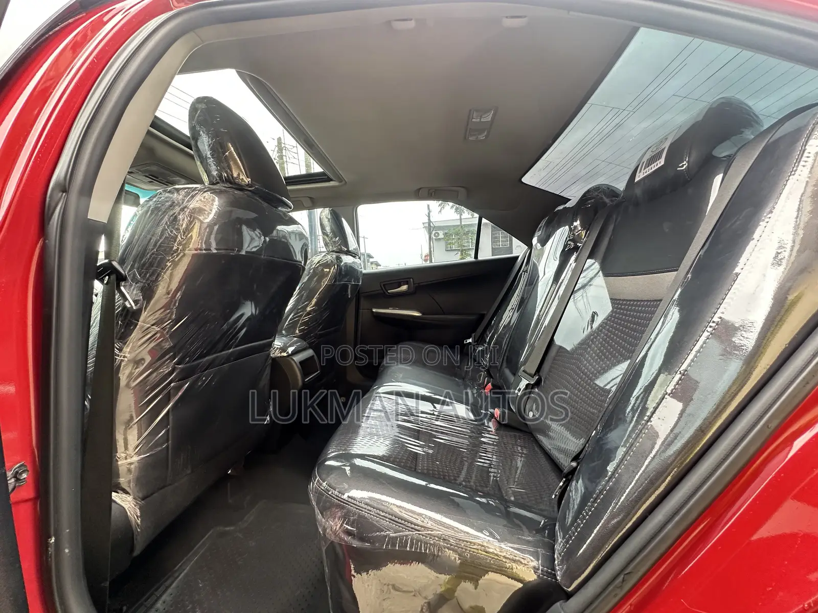 Toyota Camry SE 4dr Sedan (2.5L 4cyl 6A) 2013 Red