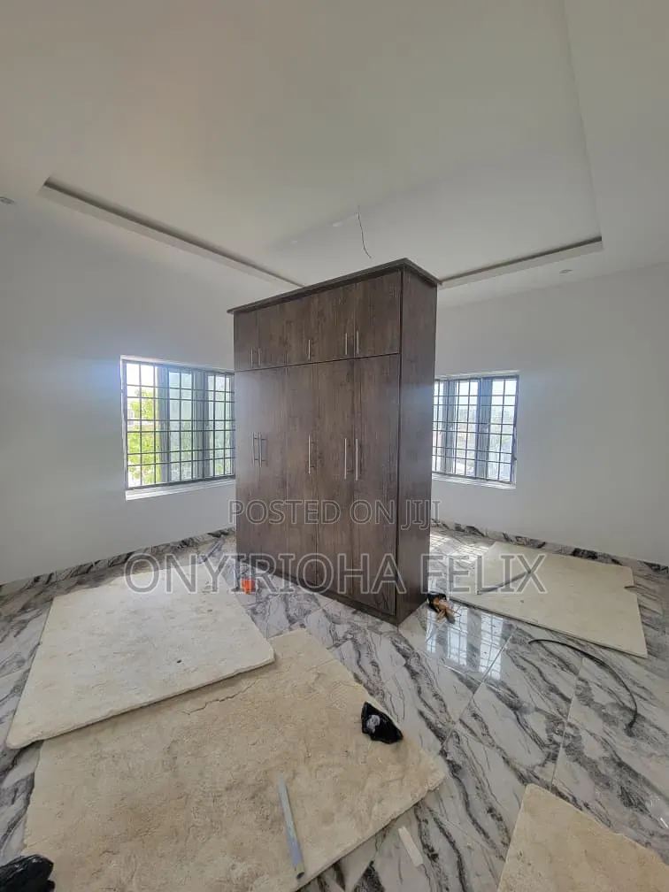 2bdrm Block of Flats in Life Camp for rent